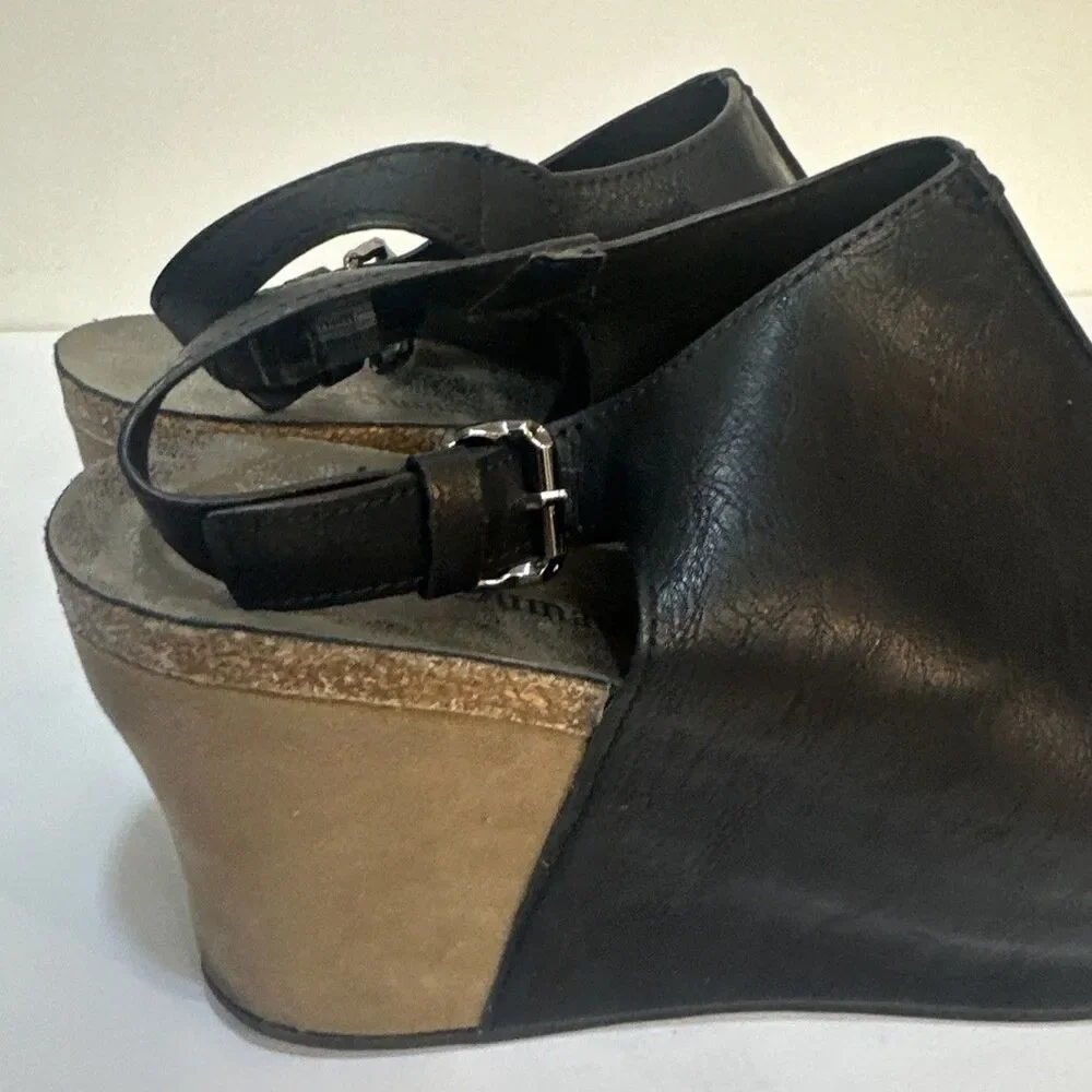 Pierre Dumas Women's Hester 14 Vegan Leather Black Platform Wedge 3.4” Heel 8.5M